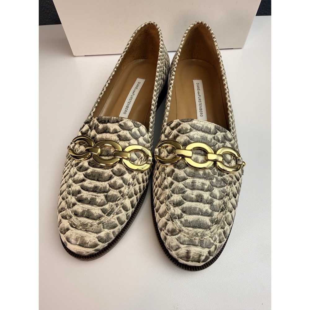 Diane Von Furstenberg Zoya Loafer Snake Embossed Leather Gold Chain Sz US 7